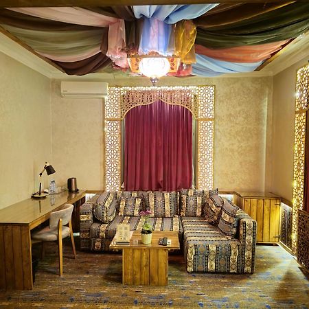 Qiz Galasi Hotel Bakoe Buitenkant foto