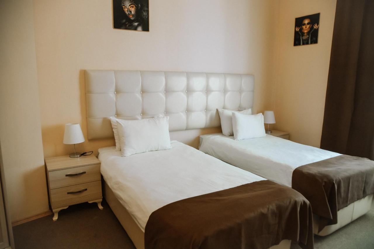Qiz Galasi Hotel Bakoe Buitenkant foto