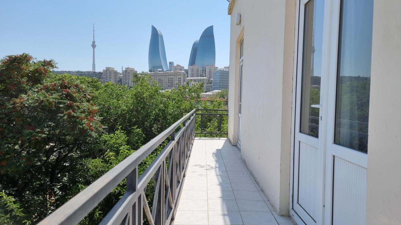 Qiz Galasi Hotel Bakoe Buitenkant foto