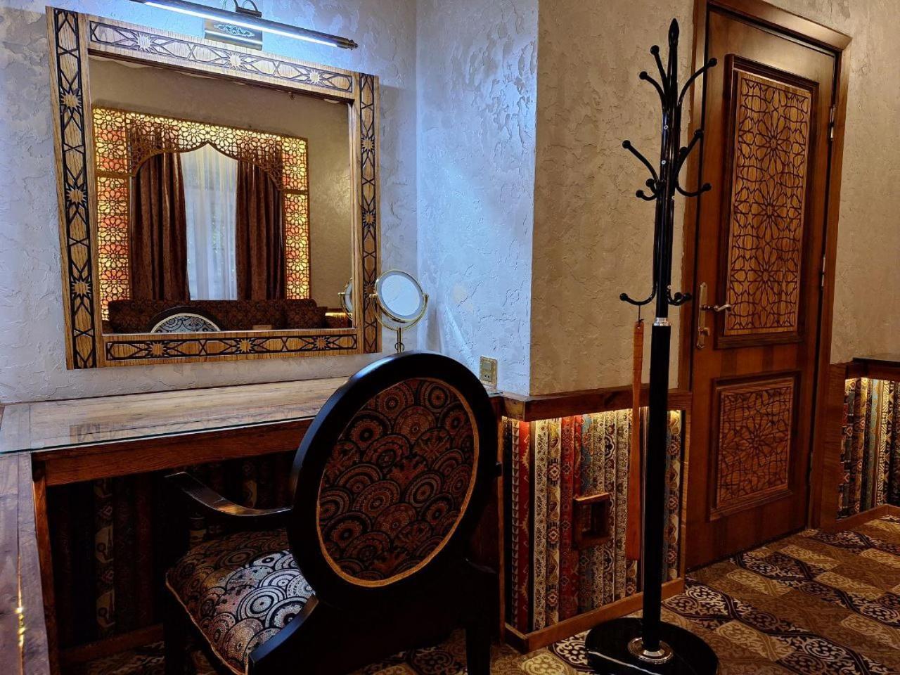Qiz Galasi Hotel Bakoe Buitenkant foto