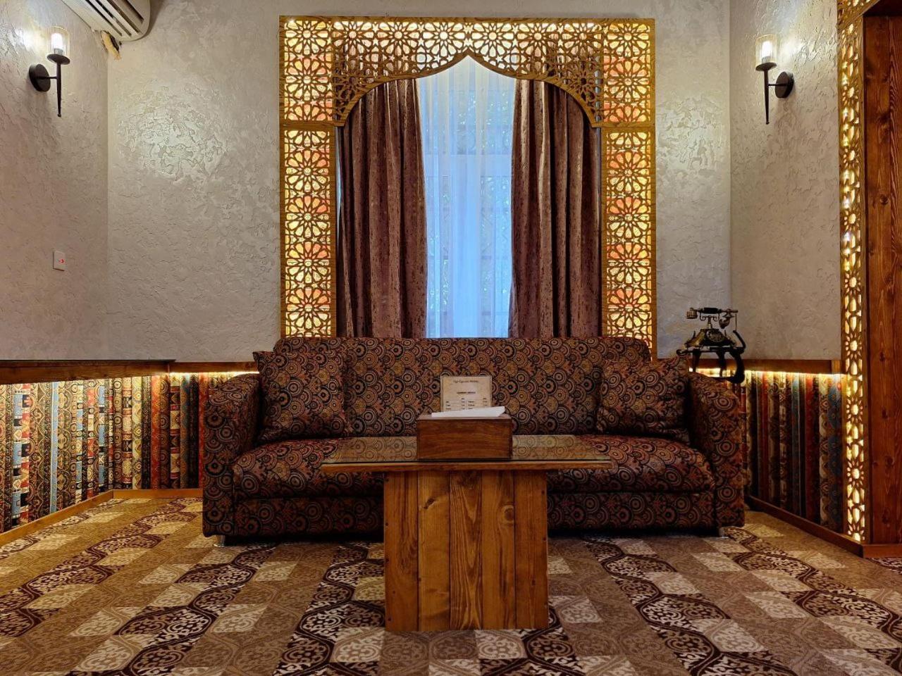 Qiz Galasi Hotel Bakoe Buitenkant foto