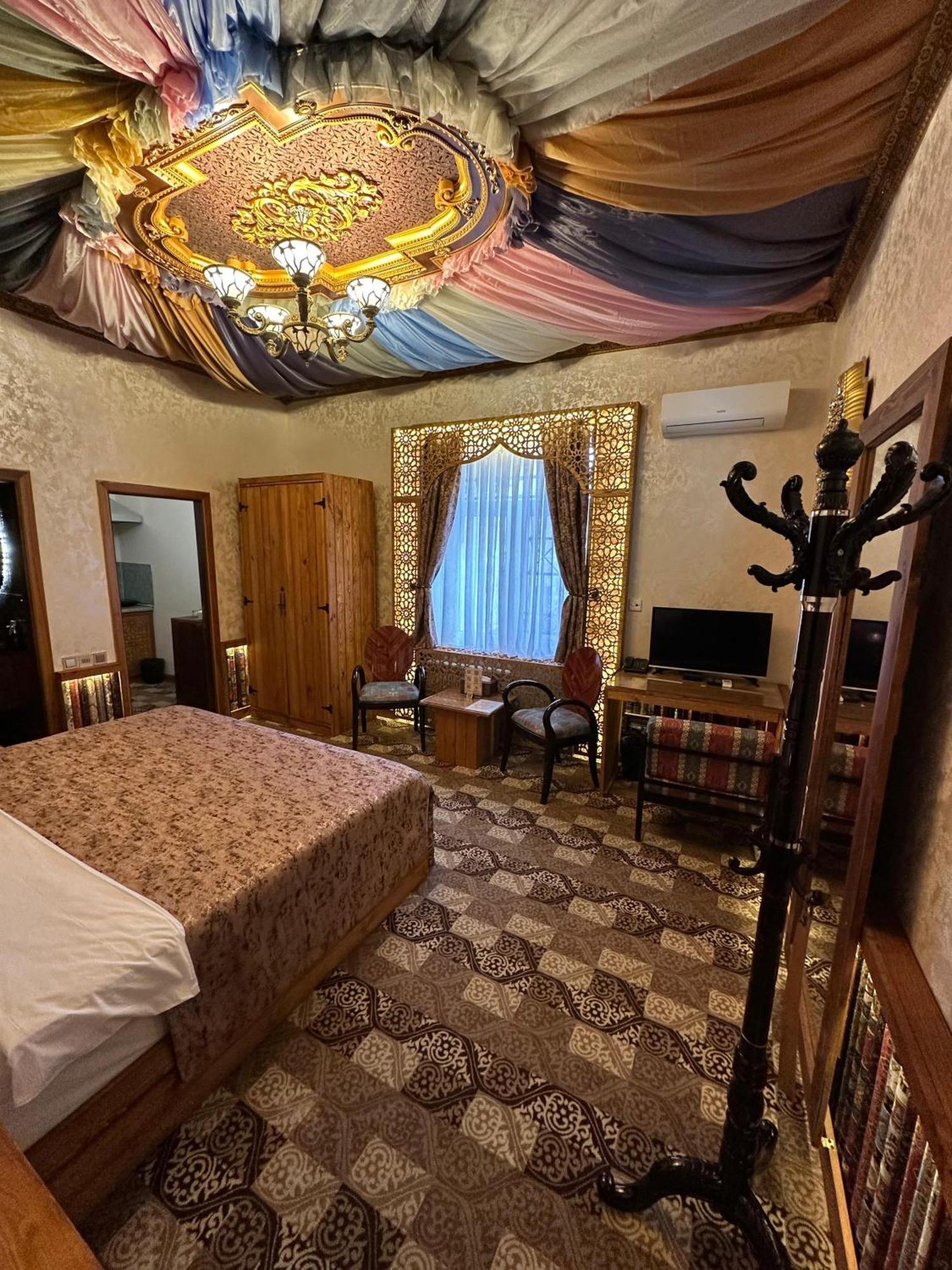 Qiz Galasi Hotel Bakoe Buitenkant foto
